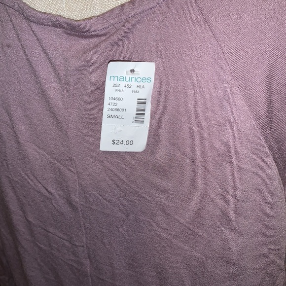 NEW! Maurices Lattice Neck 3/4 Sleeve Top - Picture 5 of 7